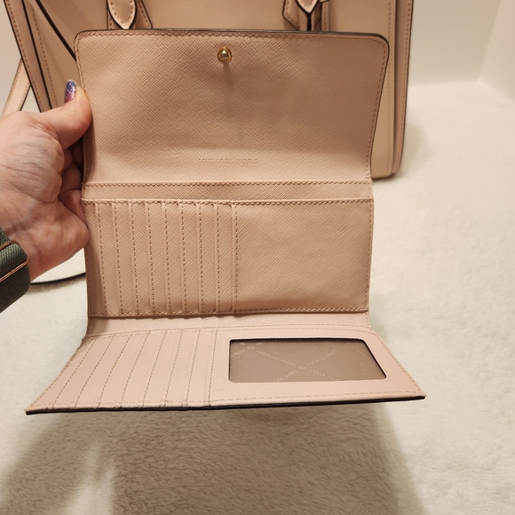 💕Michael Kors Hope Powder Blush Satchel w Adjustable Strap and Matching Wallet - Picture 6 of 16